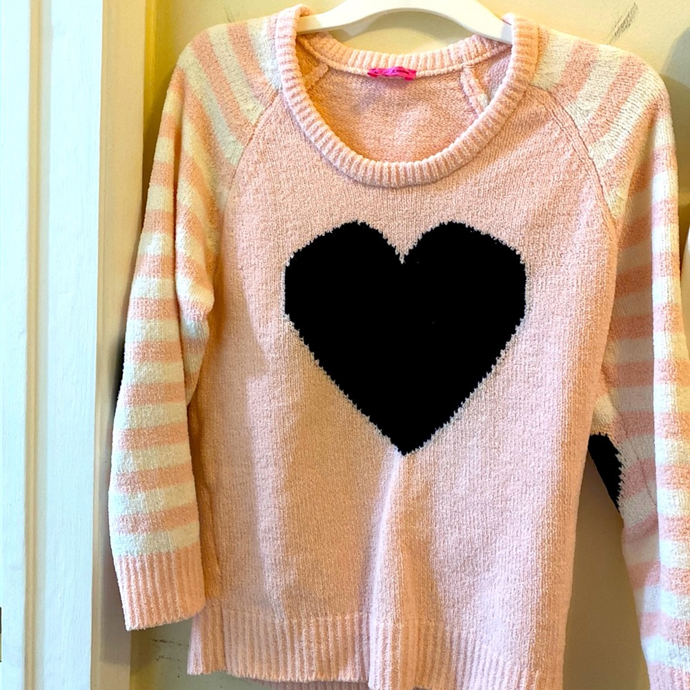 Betsey Johnson Sweater pink heart